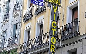 Hostales Victoria I Y II